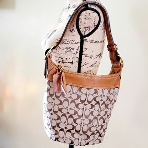 Coach Signature bucket bag